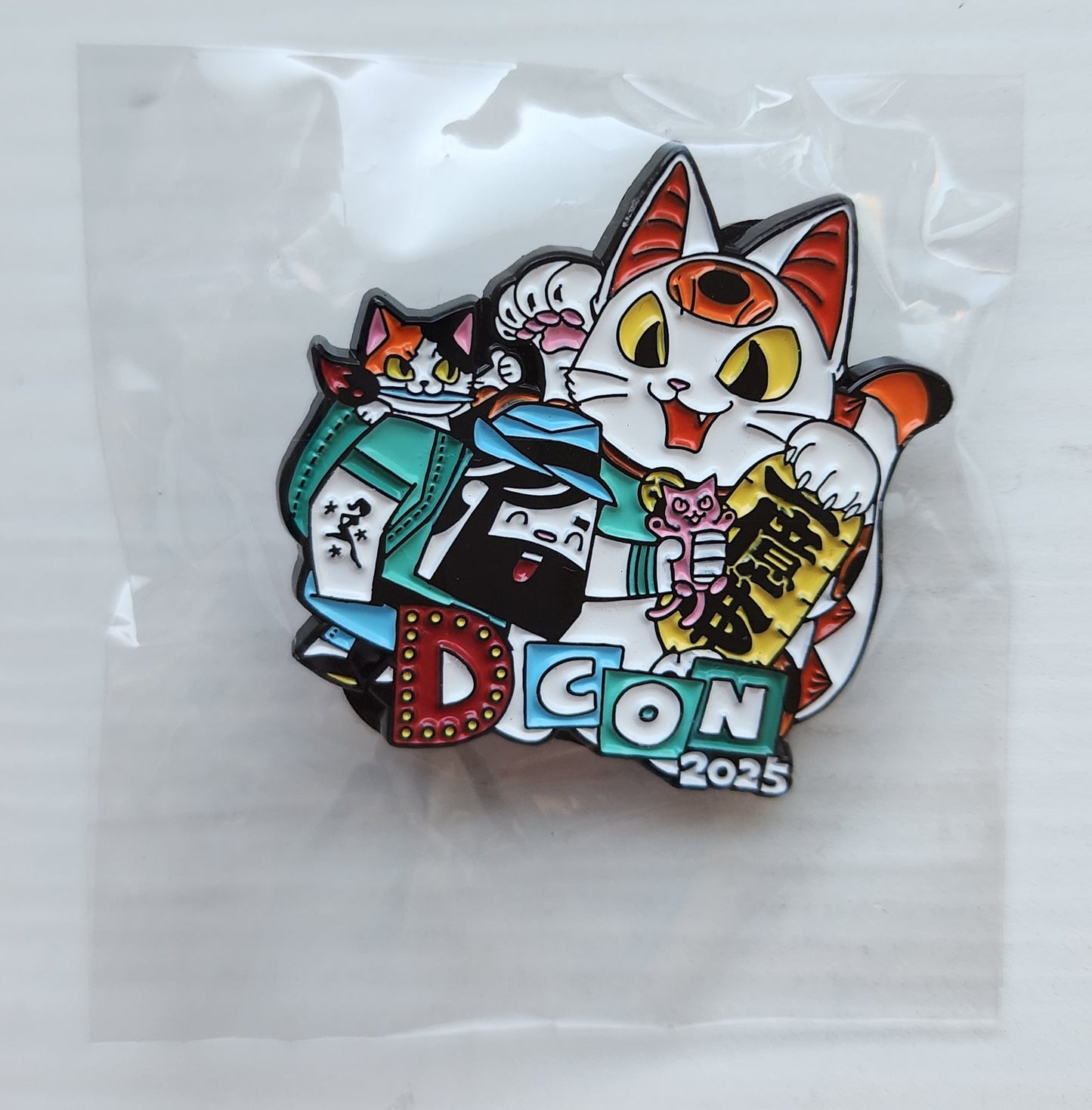 KONATSUYA VIP DESIGNERCON EXCLUSIVE ENAMEL PIN 2025 PIN DCON