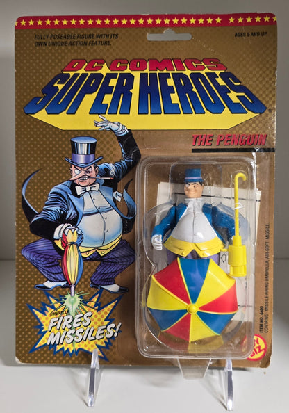 TOY BIZ DC COMICS SUPER HEROES PENGUIN FIRES MISSILES WITH TAILS [T03] Batman Toy Biz   