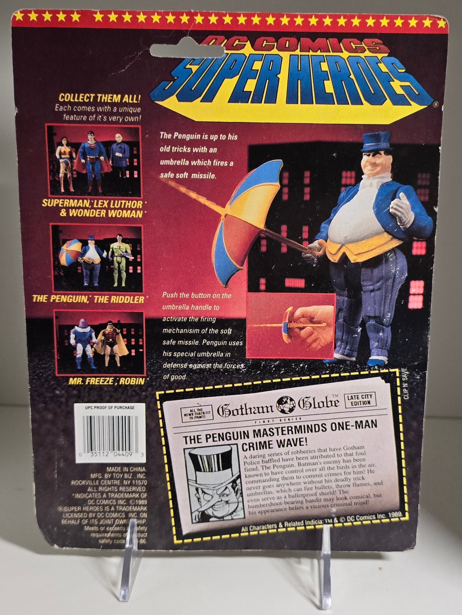 TOY BIZ DC COMICS SUPER HEROES PENGUIN FIRES MISSILES WITH TAILS [T03] Batman Toy Biz   