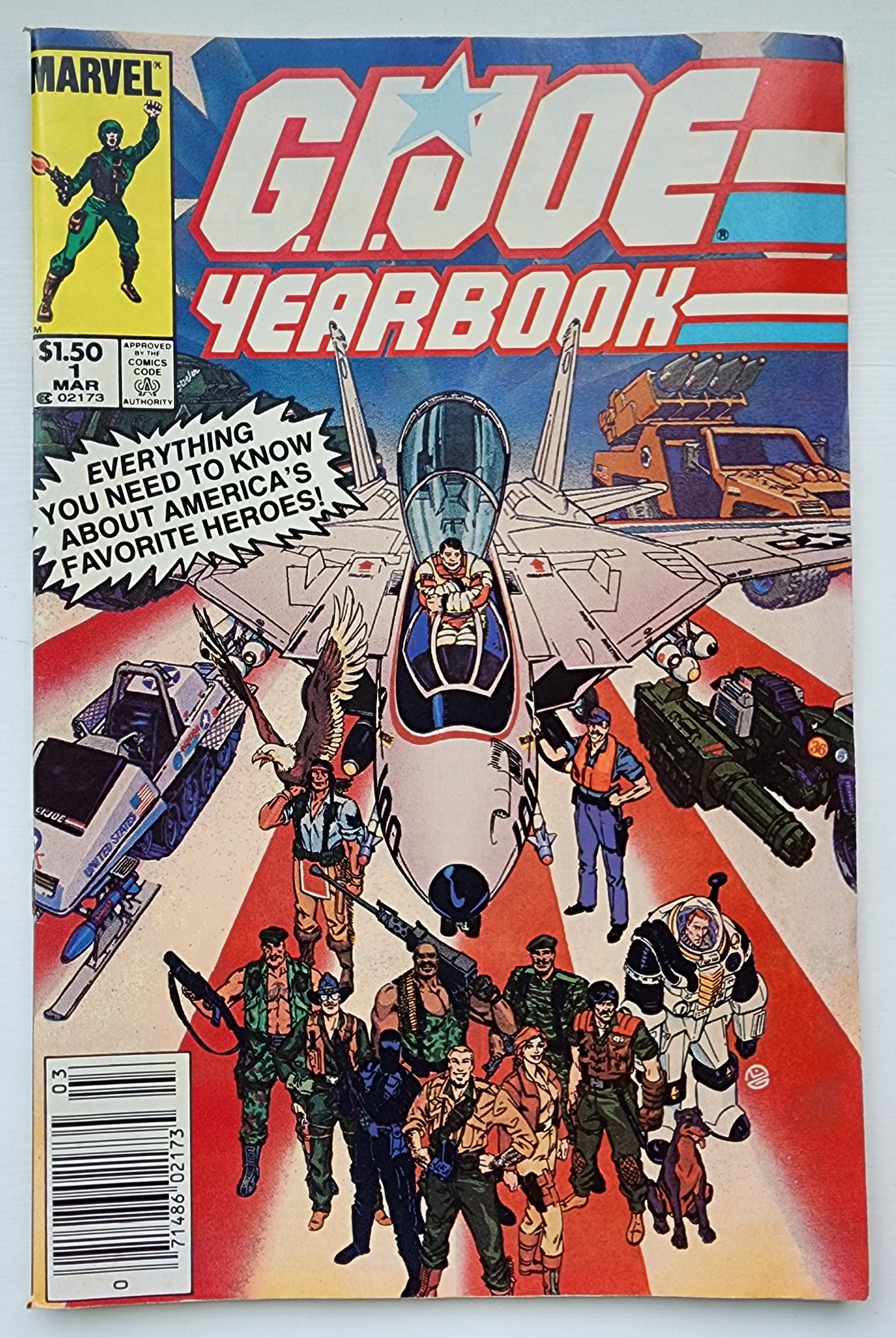 GI JOE YEARBOOK #1 1985 NEWSSTAND GI Joe MARVEL COMICS