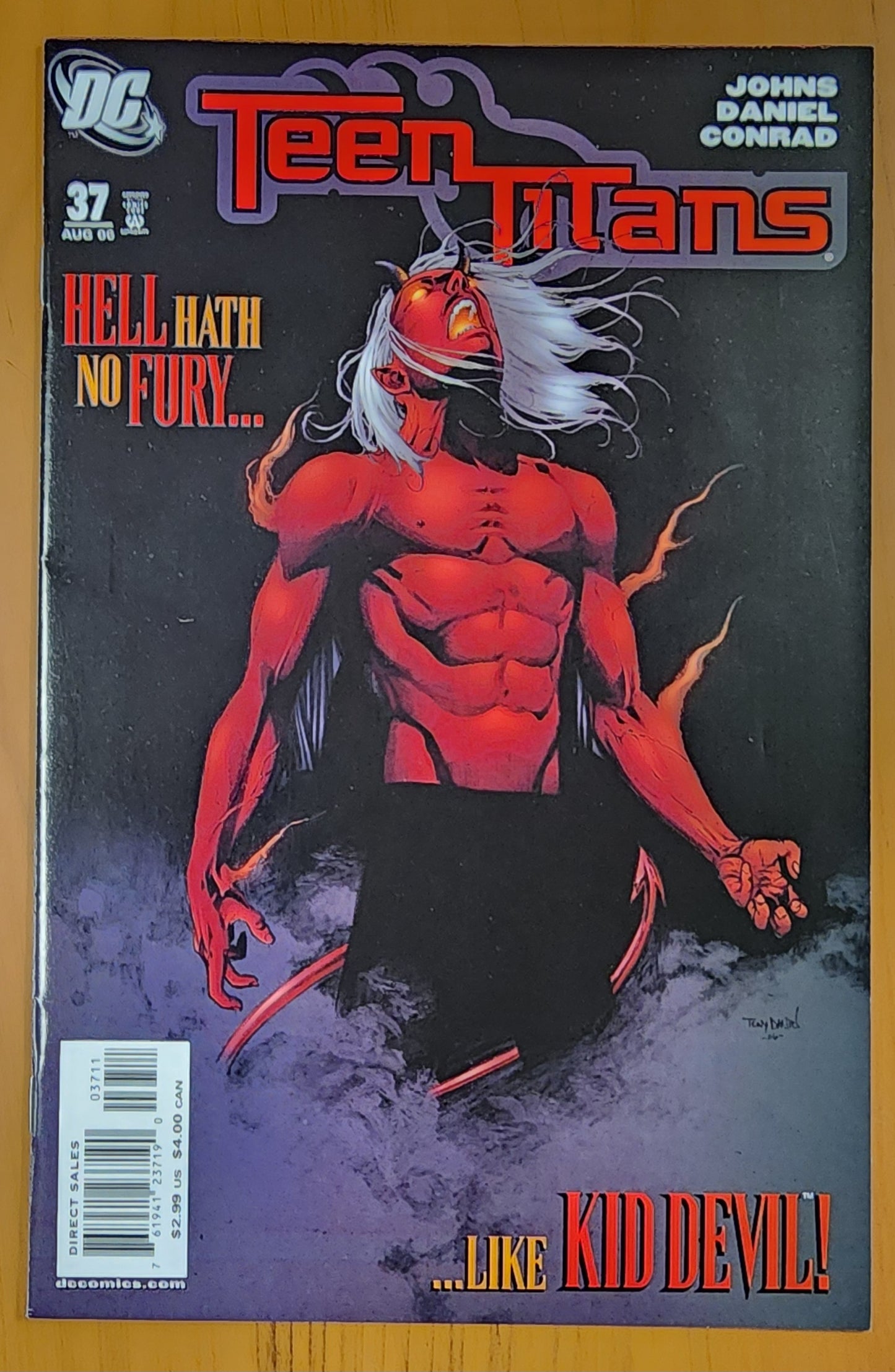 TEEN TITANS #37 2006 (1ST APP MISS MARTIAN) Teen Titans DC COMICS