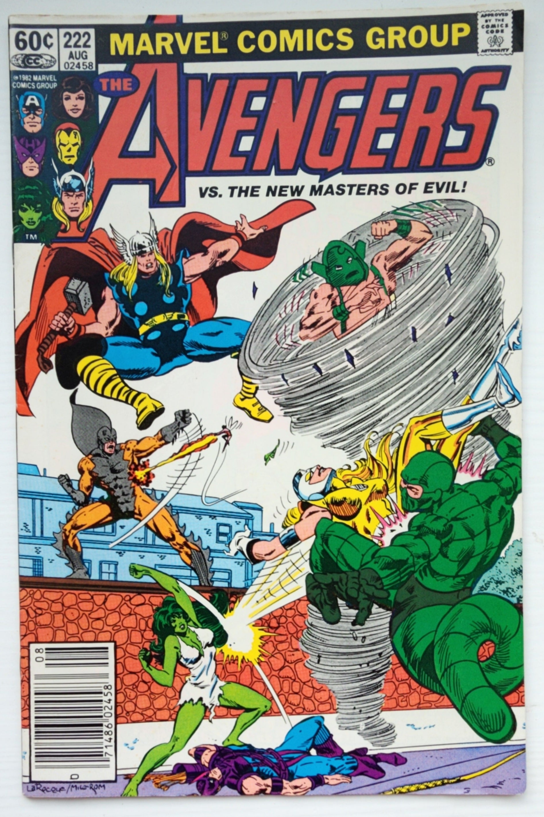 AVENGERS #222 NEWSSTAND 1982 Avengers MARVEL COMICS
