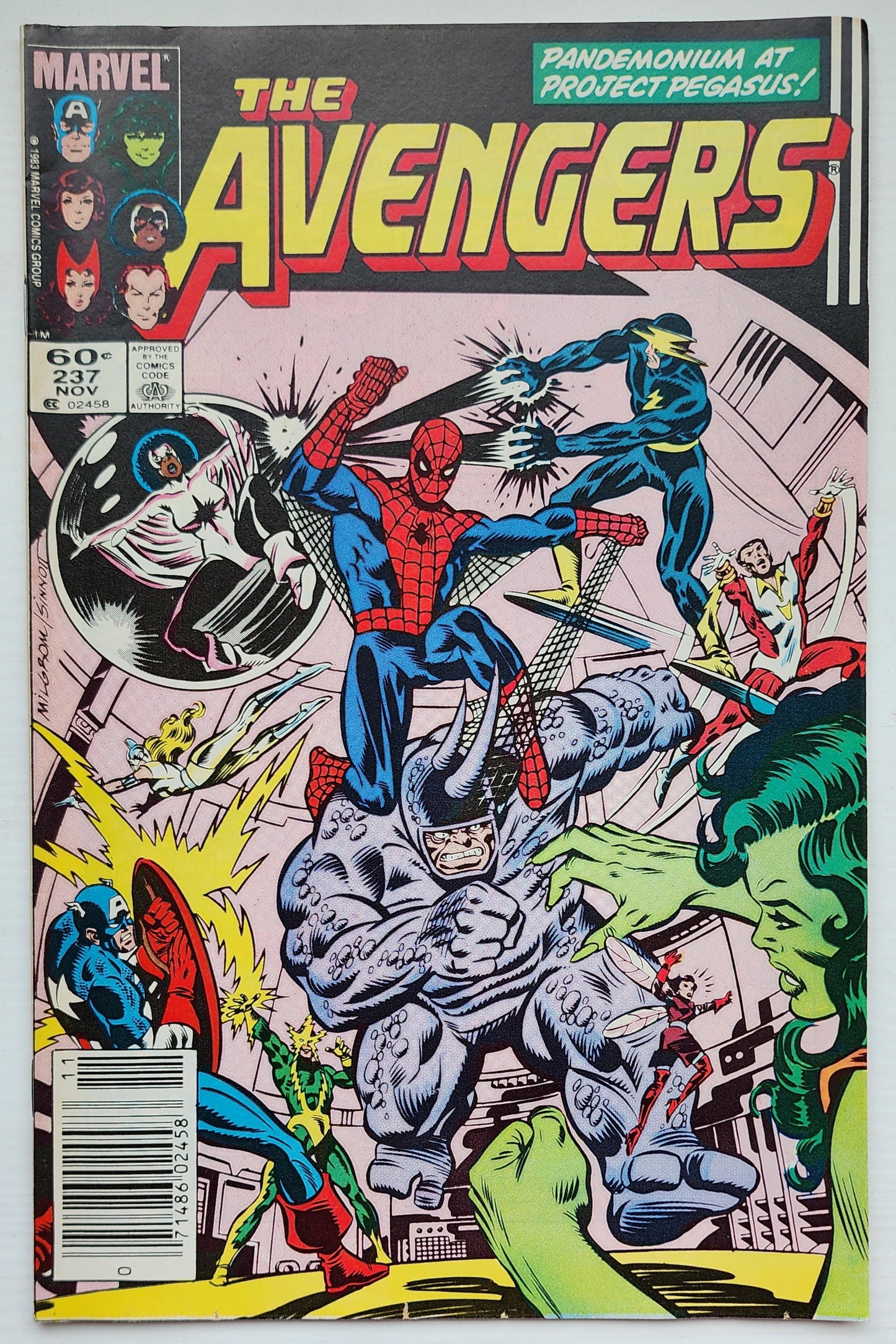 AVENGERS #237 NEWSSTAND 1983 Avengers MARVEL COMICS
