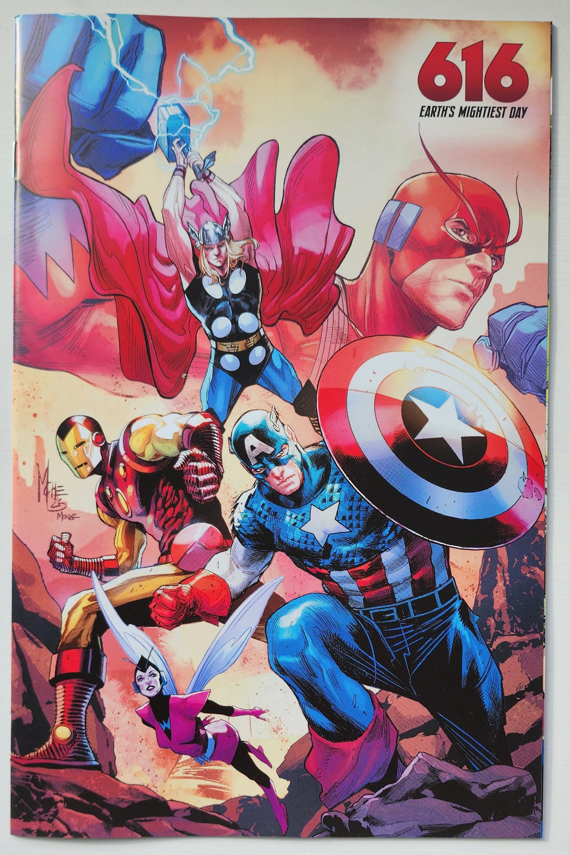 AVENGERS #25 616 DAY EXCLUSIVE VARIANT 2025 Avengers MARVEL COMICS