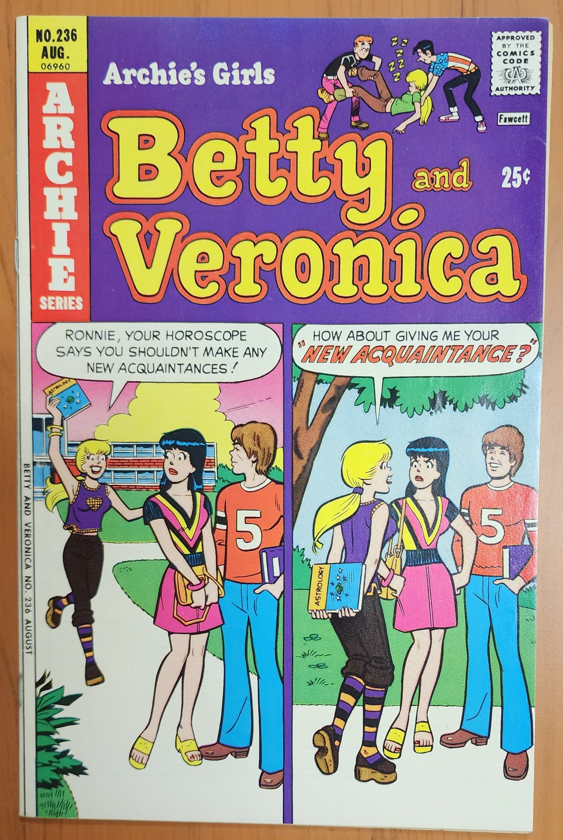 ARCHIES GIRLS BETTY & VERONICA #236 1975 Betty & Veronica ARCHIE COMICS