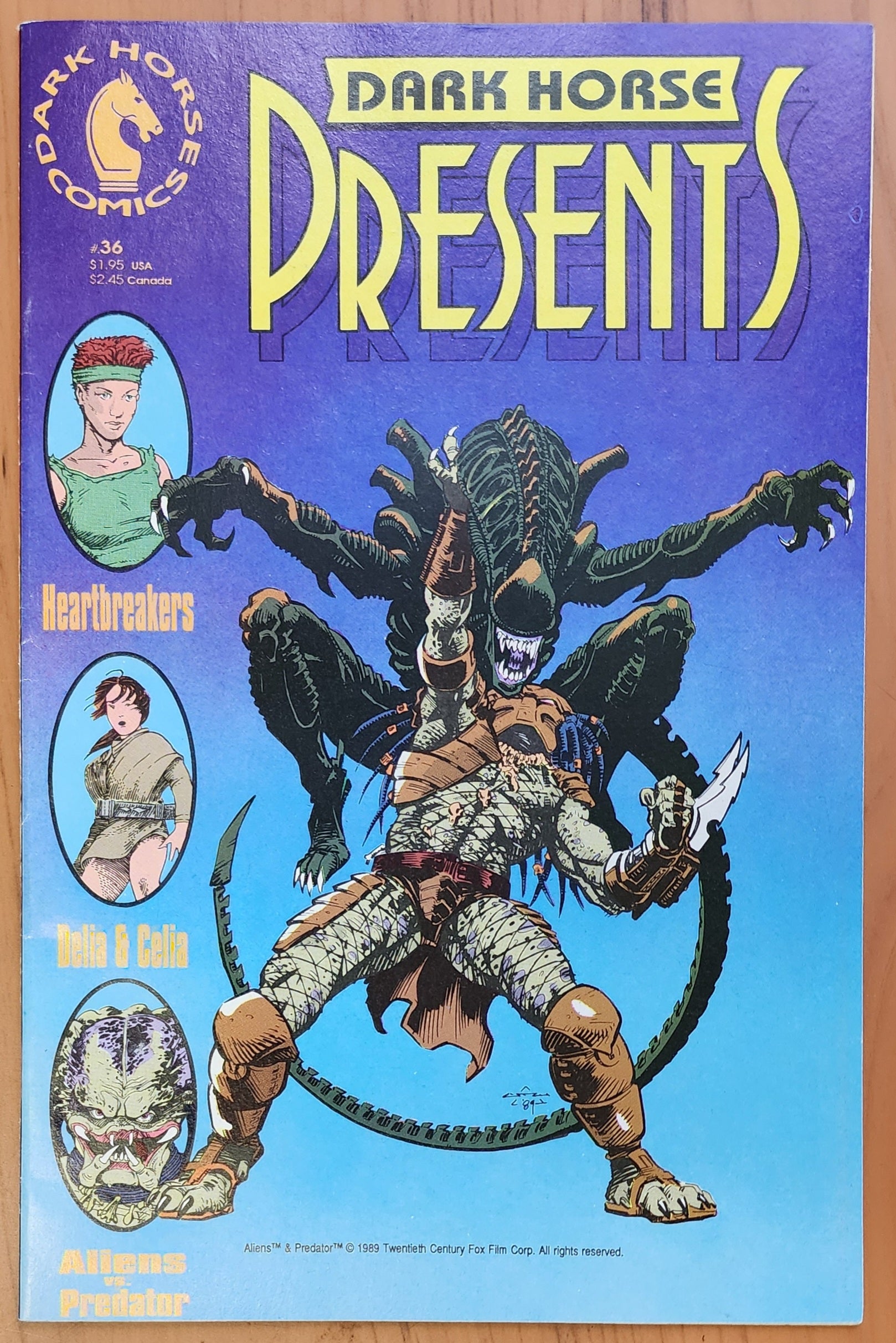 DARK HORSE PRESENTS #36 (1ST APP ALIENS VS PREDATOR) 1989 SIGNED DAVE DORMAN (ON BACK COVER) Dark Horse Presents DARK HORSE