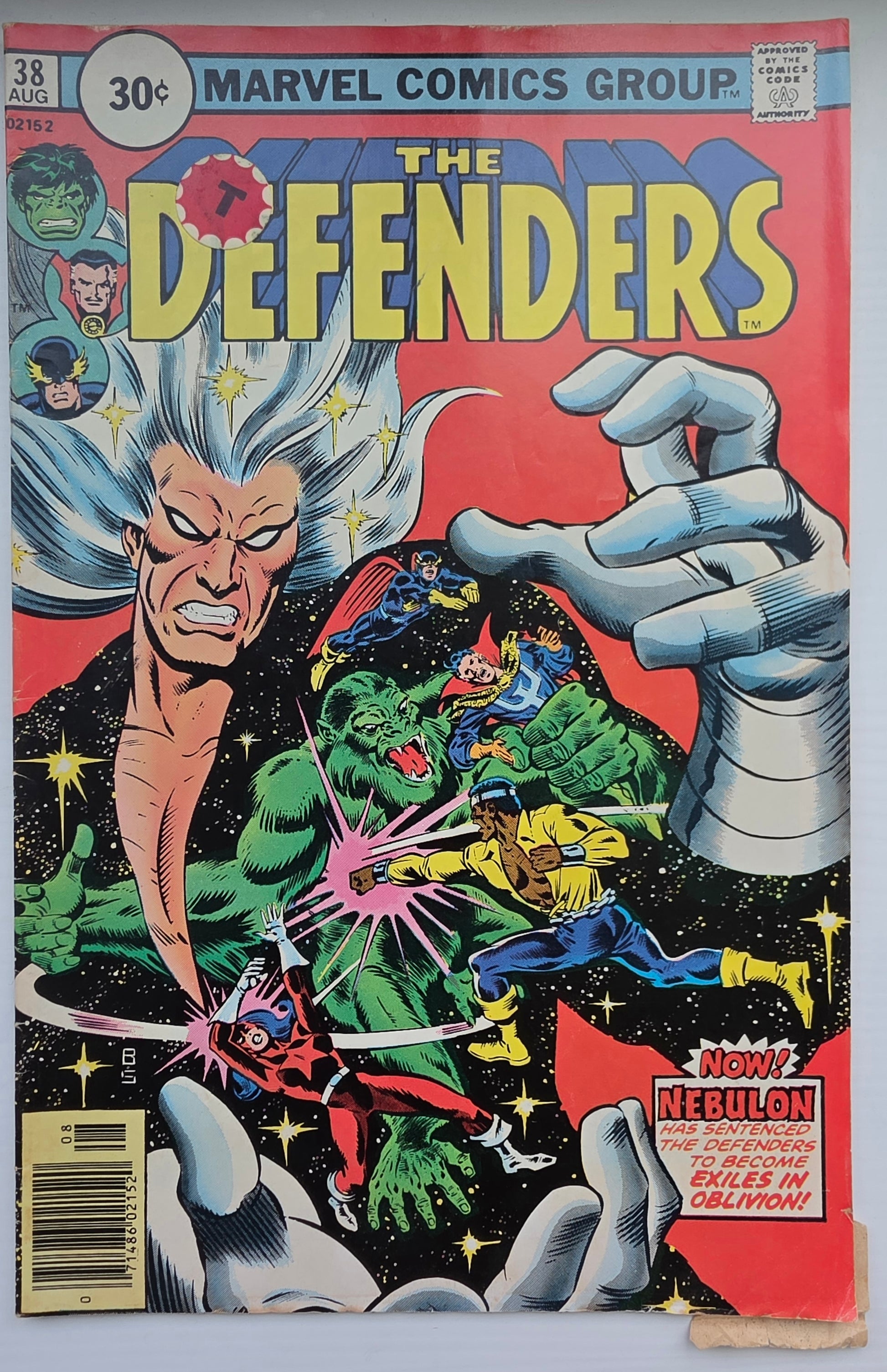 DEFENDERS #38 1976 (30 CENT PRICE VARIANT) Defenders MARVEL COMICS