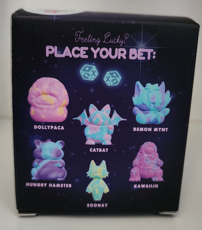 BET BLIND BOX TOY 1ST EDITION RINICAKEZ DOLLYPACA GITD DESIGNERCON EXCLUSIVE 2025 BET