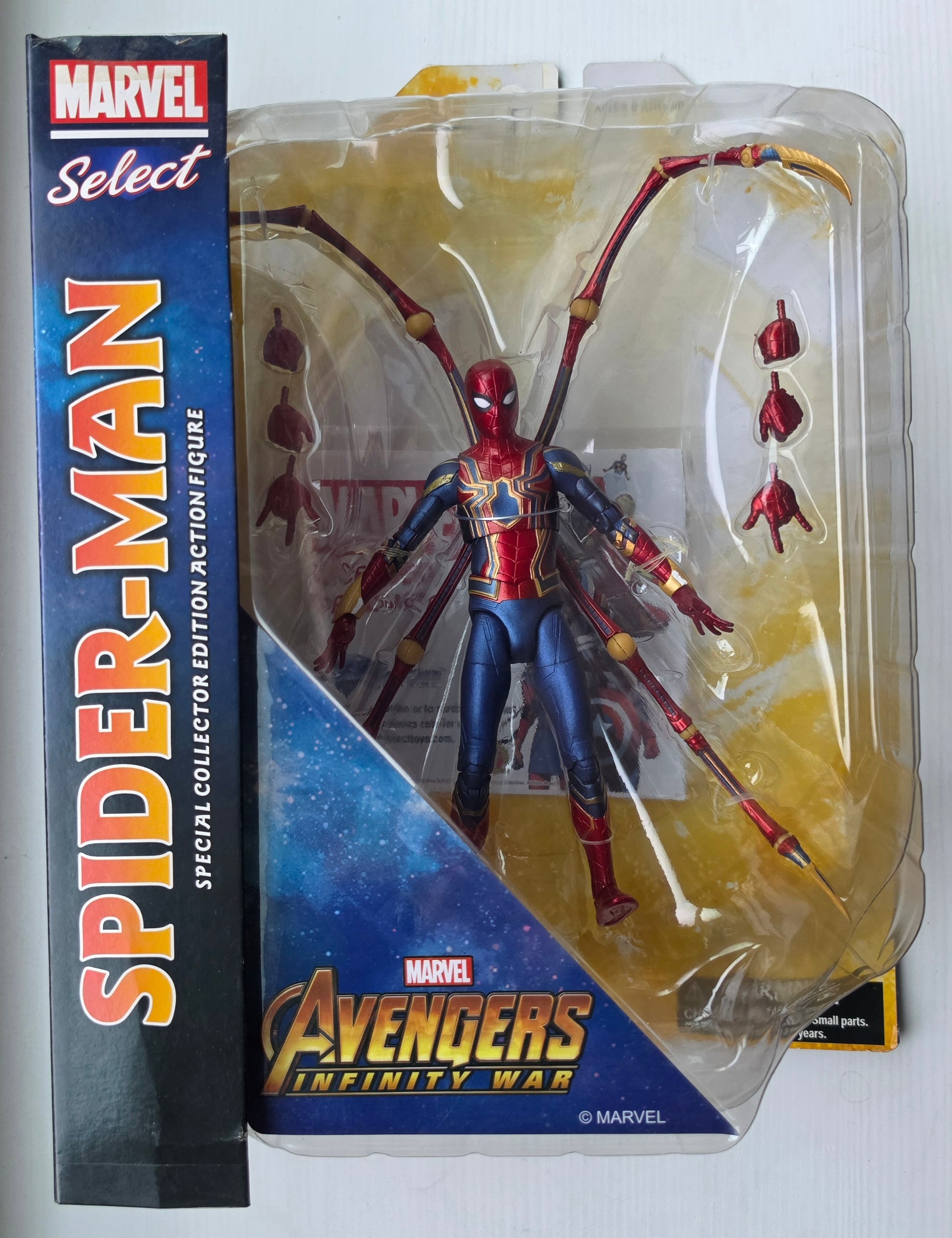 MARVEL SELECT SPIDER-MAN AVENGERS INFINITY WAR Spider-Man Toy Biz