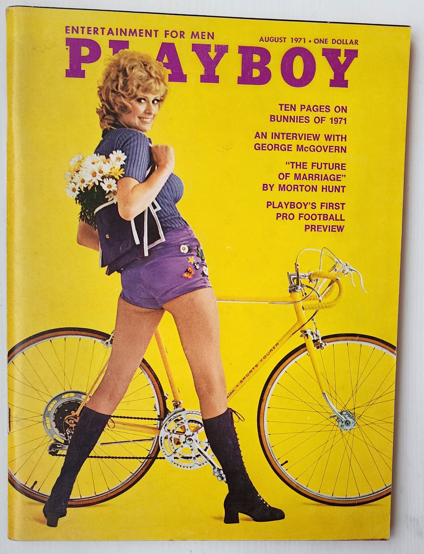 PLAYBOY MAGAZINE AUGUST 1971 Playboy PLAYBOY