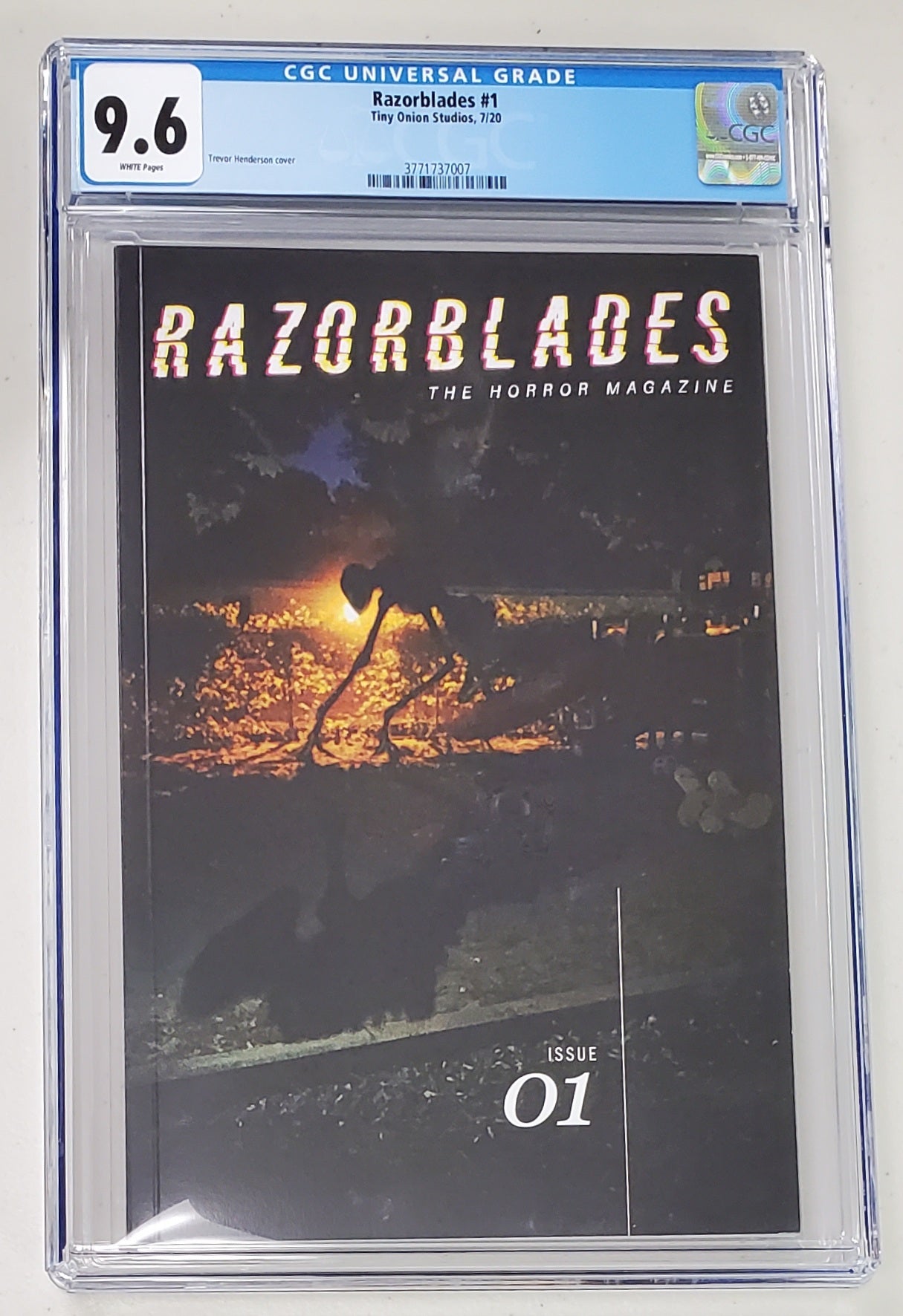 9.6 CGC RAZORBLADES #1 1ST PRINT [377137007] Razorblades TINY ONION   