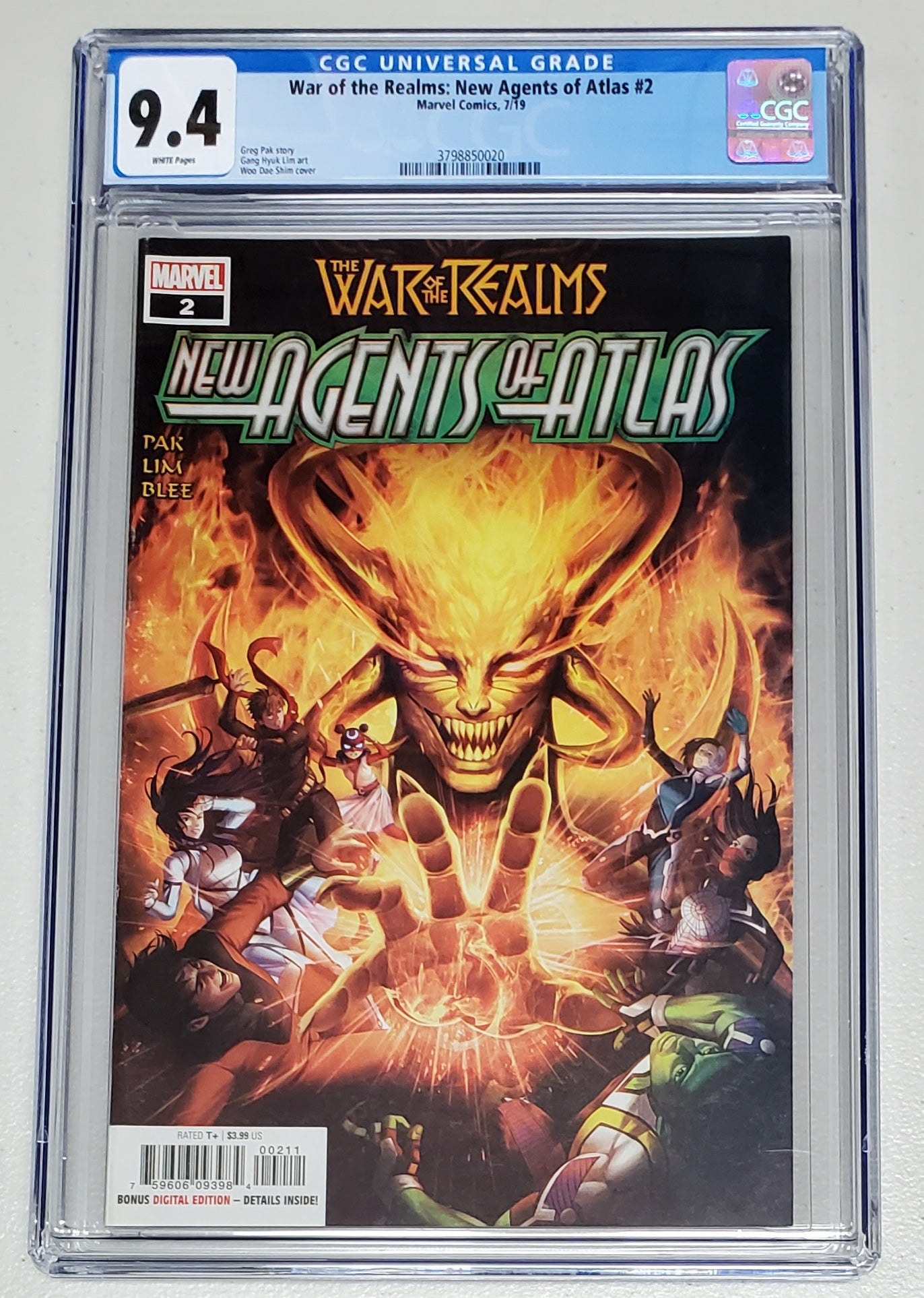 9.4 CGC WAR OF THE REALMS NEW AGENTS OF ATLAS #2 [3798850020]