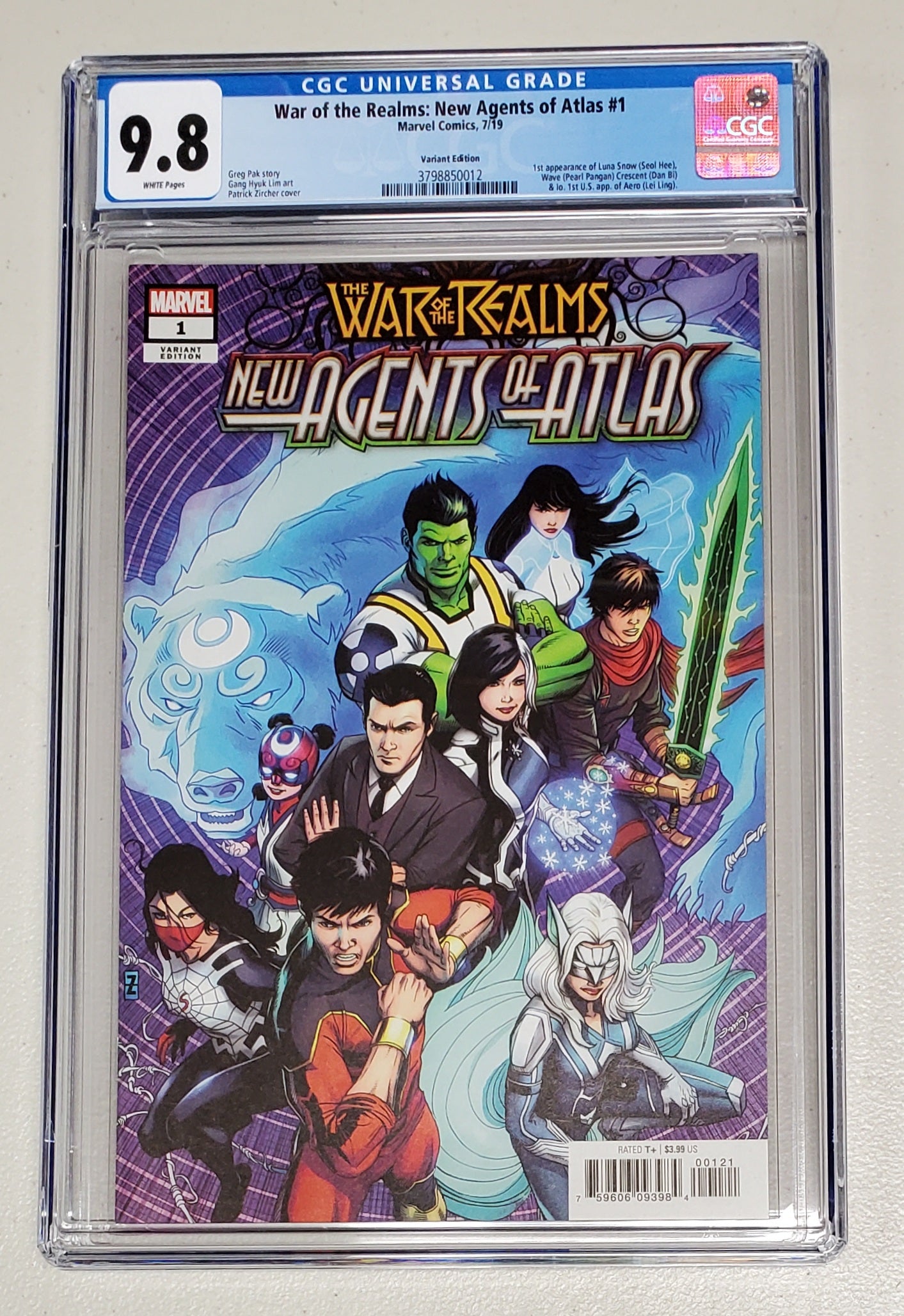 9.8 CGC War of Realms New Agents of Atlas #1 1:50 Zircher Variant (1st App Wave, Crescent & IO, Aero) 2019 [3798850012] CGC CGC   