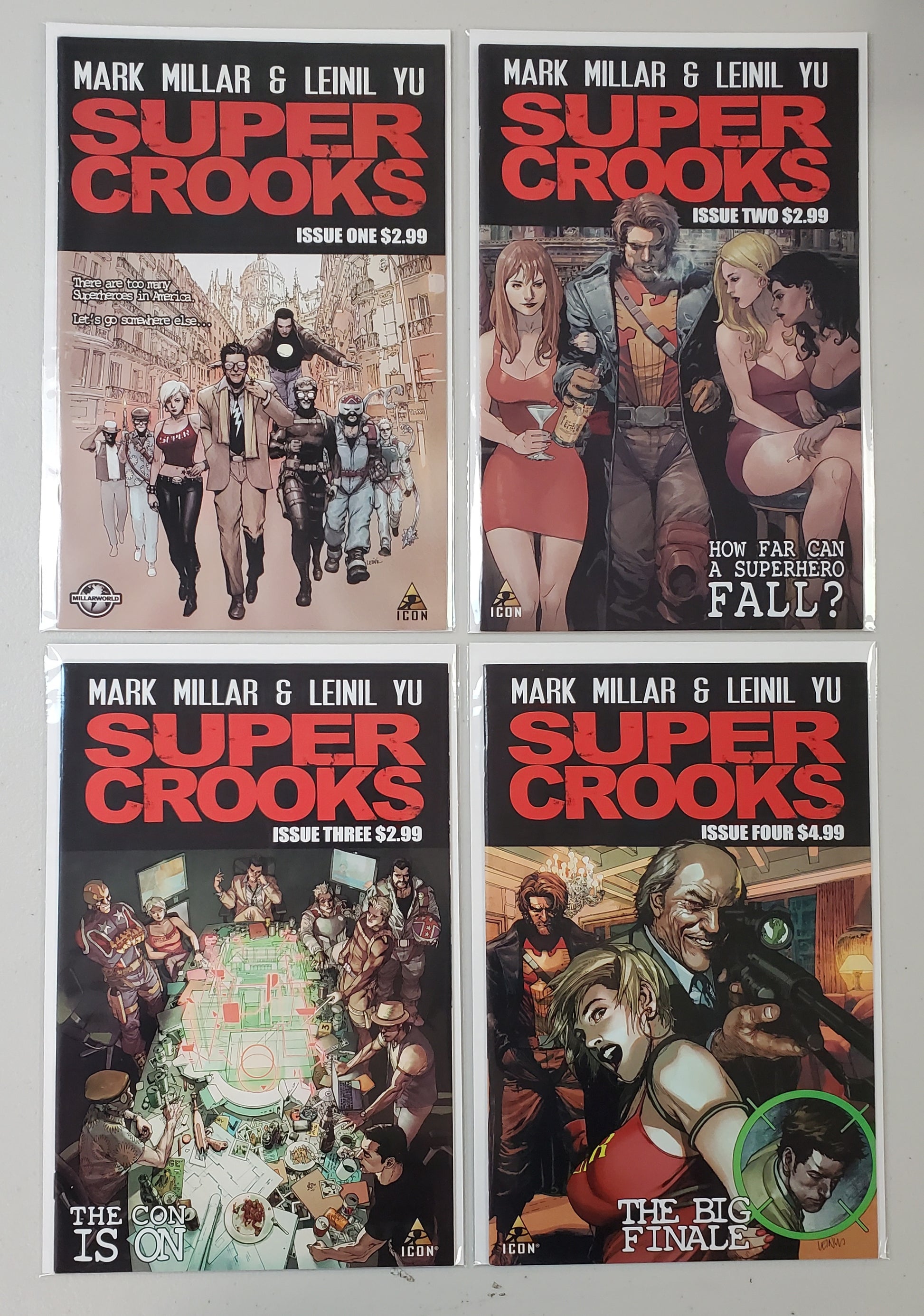 SUPER CROOKS #1-#4 SET  Comics Bundlle   