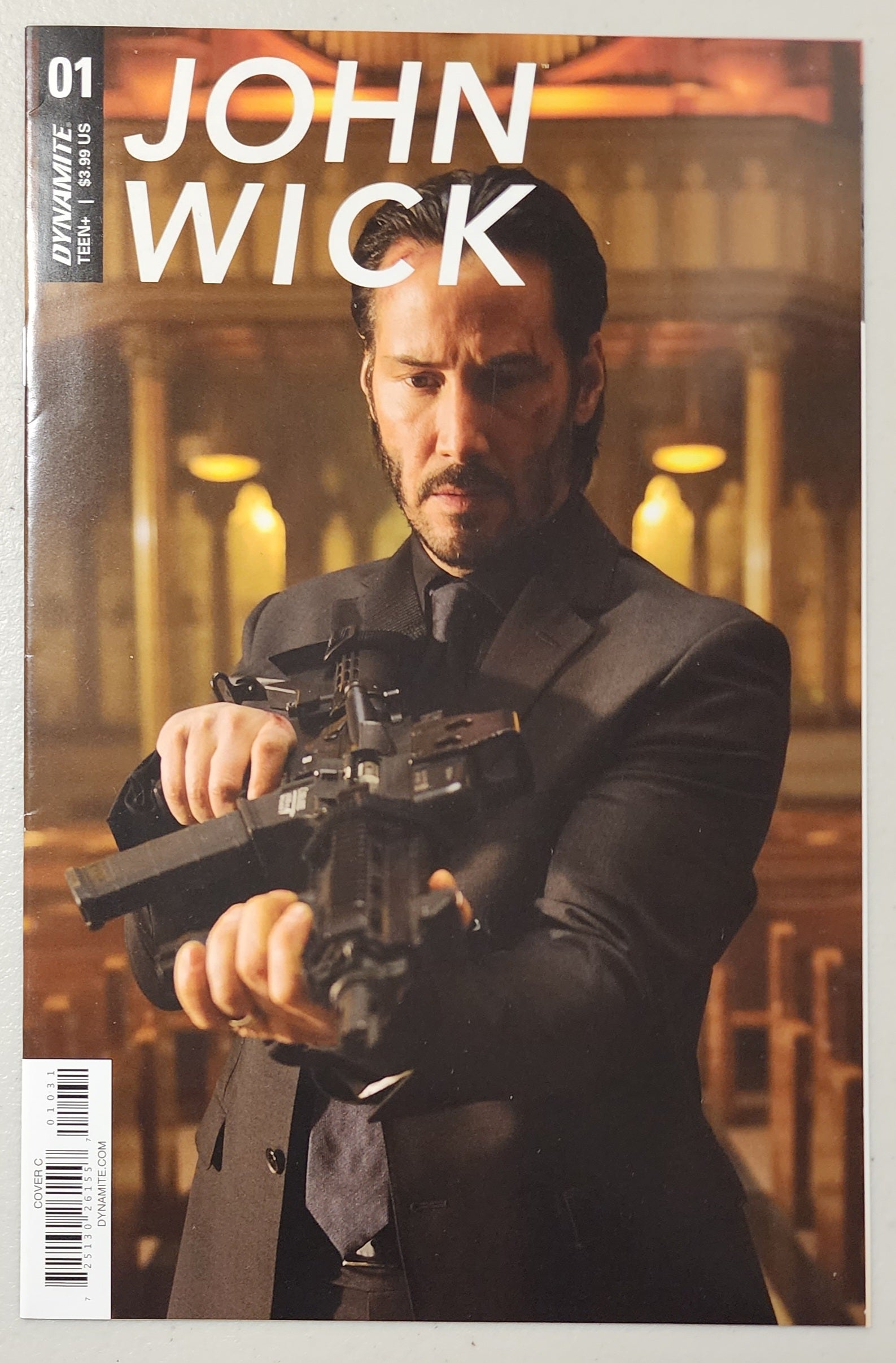 JOHN WICK #1  KEANU REEVES PHOTO VARIANT (1ST COMIC BOOK APP JOHN WICK) 2017 [SD01]  DYNAMITE   